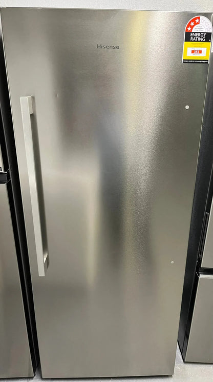 Factory second Hisense 384L upright freezer