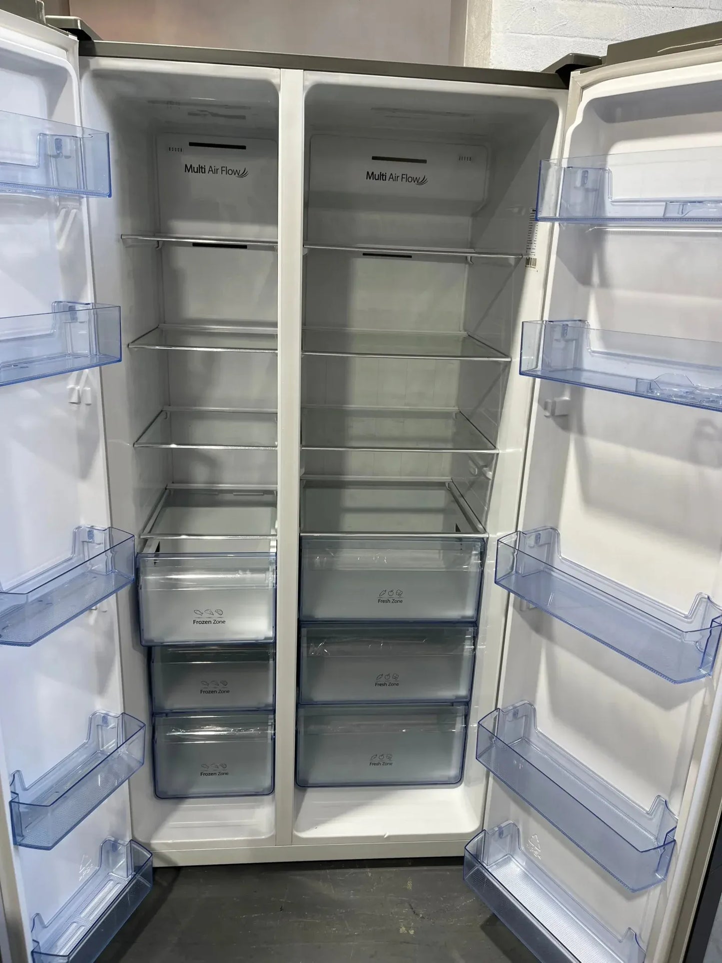 Hisense HR6SBSFF690GW 690L Side by Side Fridge
