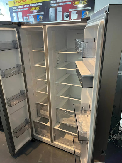 Factory second Hisense 649 ltr side by side door fridge freezer